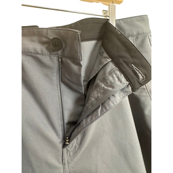 Travis Mathew Men Size 38 Beck Grey Performance Athleisure Golf Shorts - Picture 3 of 7